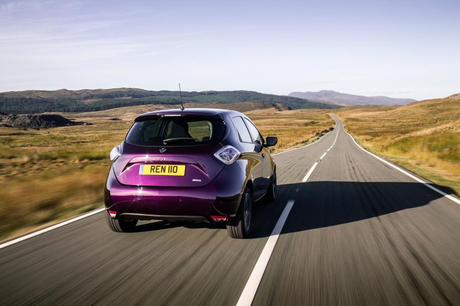  Renault Zoe Z.E. 40 R110 2018 года  (UK) (фото 17 из 32)